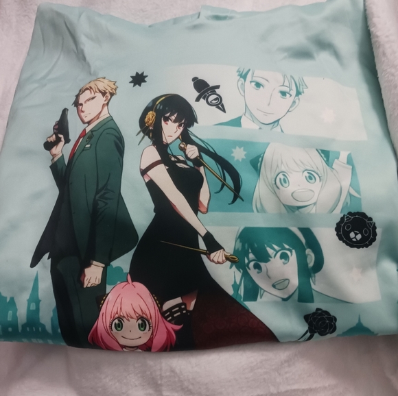 Spy Family Hoodie - Picture 3 of 5